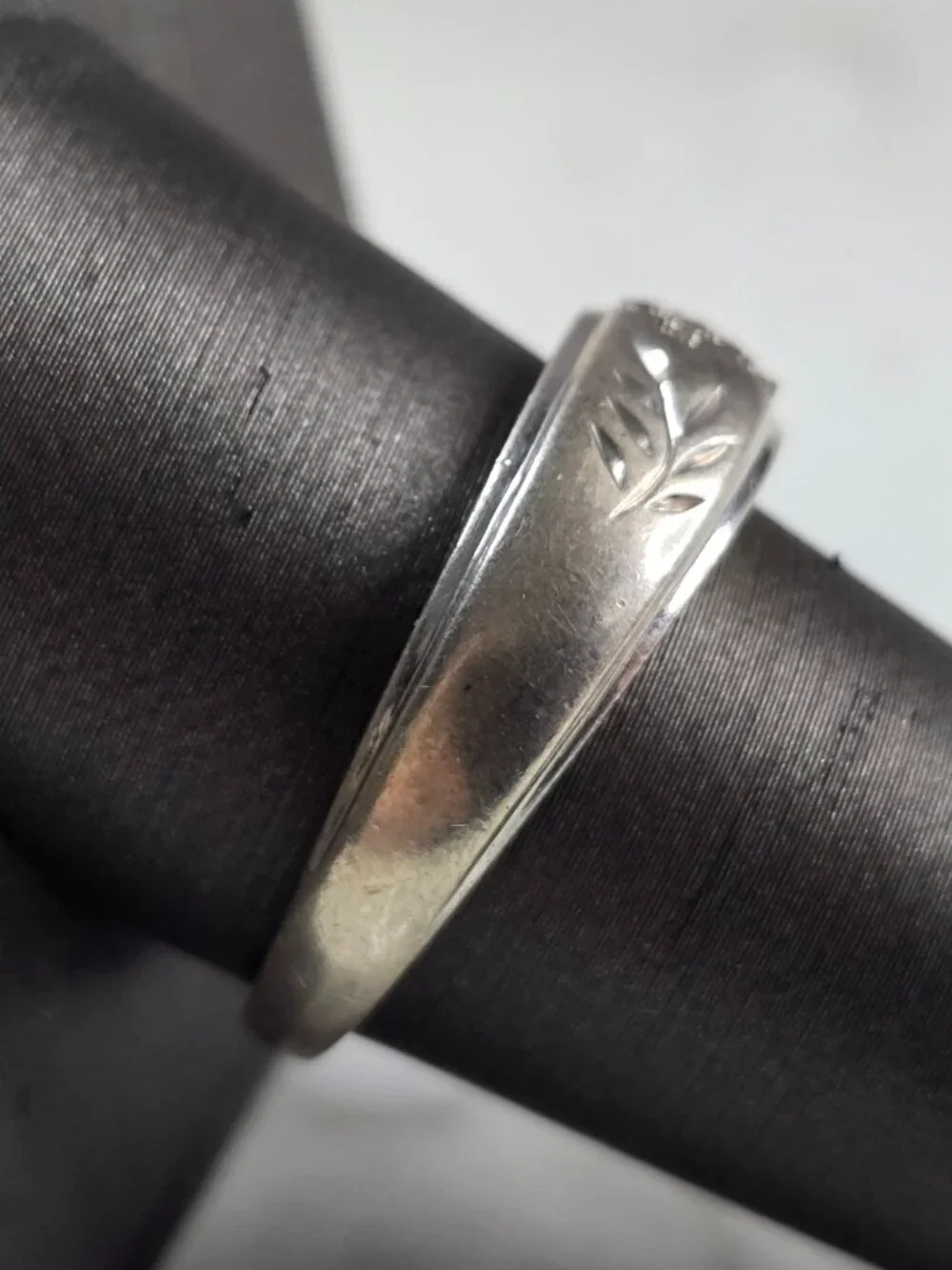 Mens Vintage Estate Sterling Silver Religious Cross Ring 5.1g E7989
